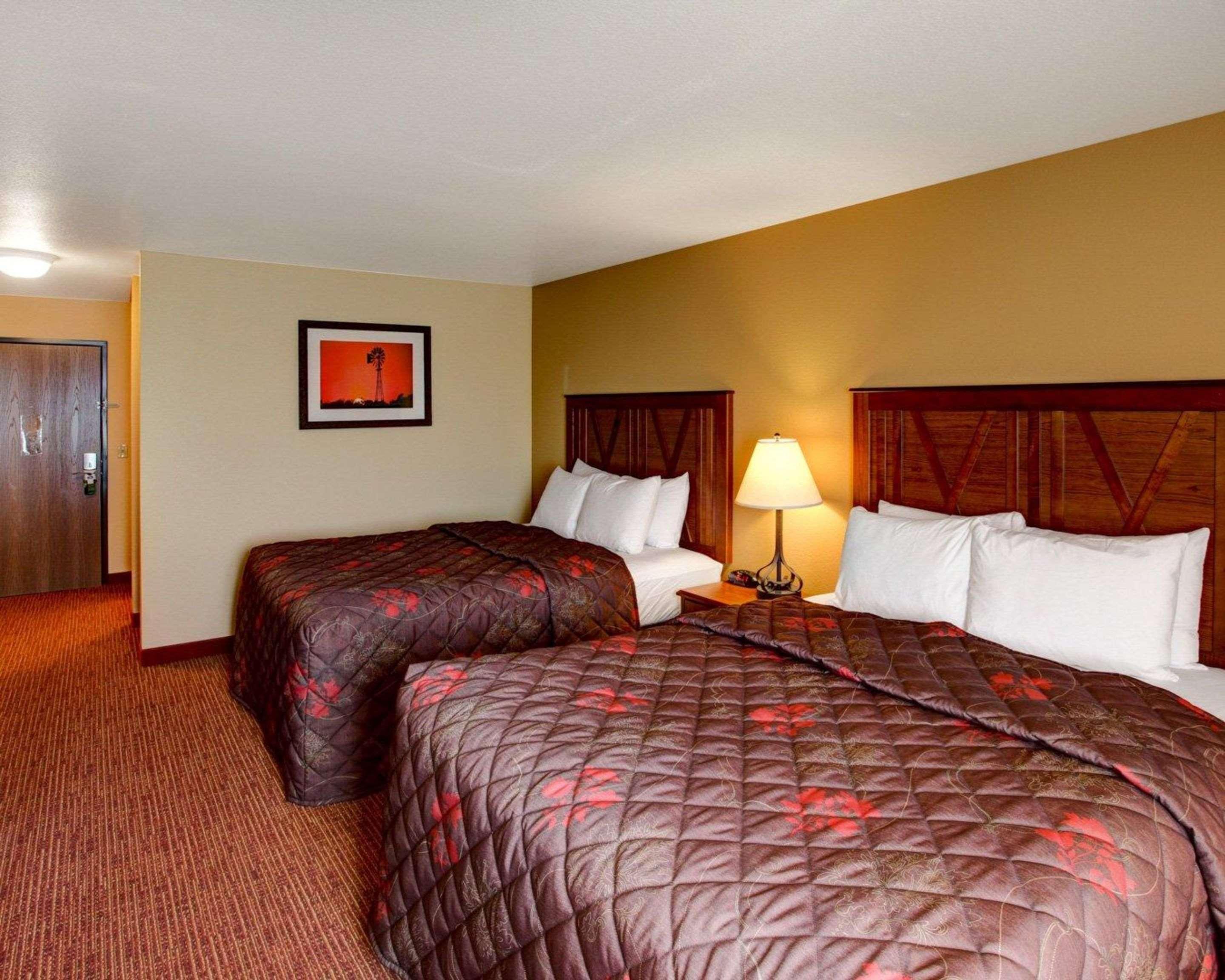 Rodeway Inn & Suites Phillipsburg المظهر الخارجي الصورة