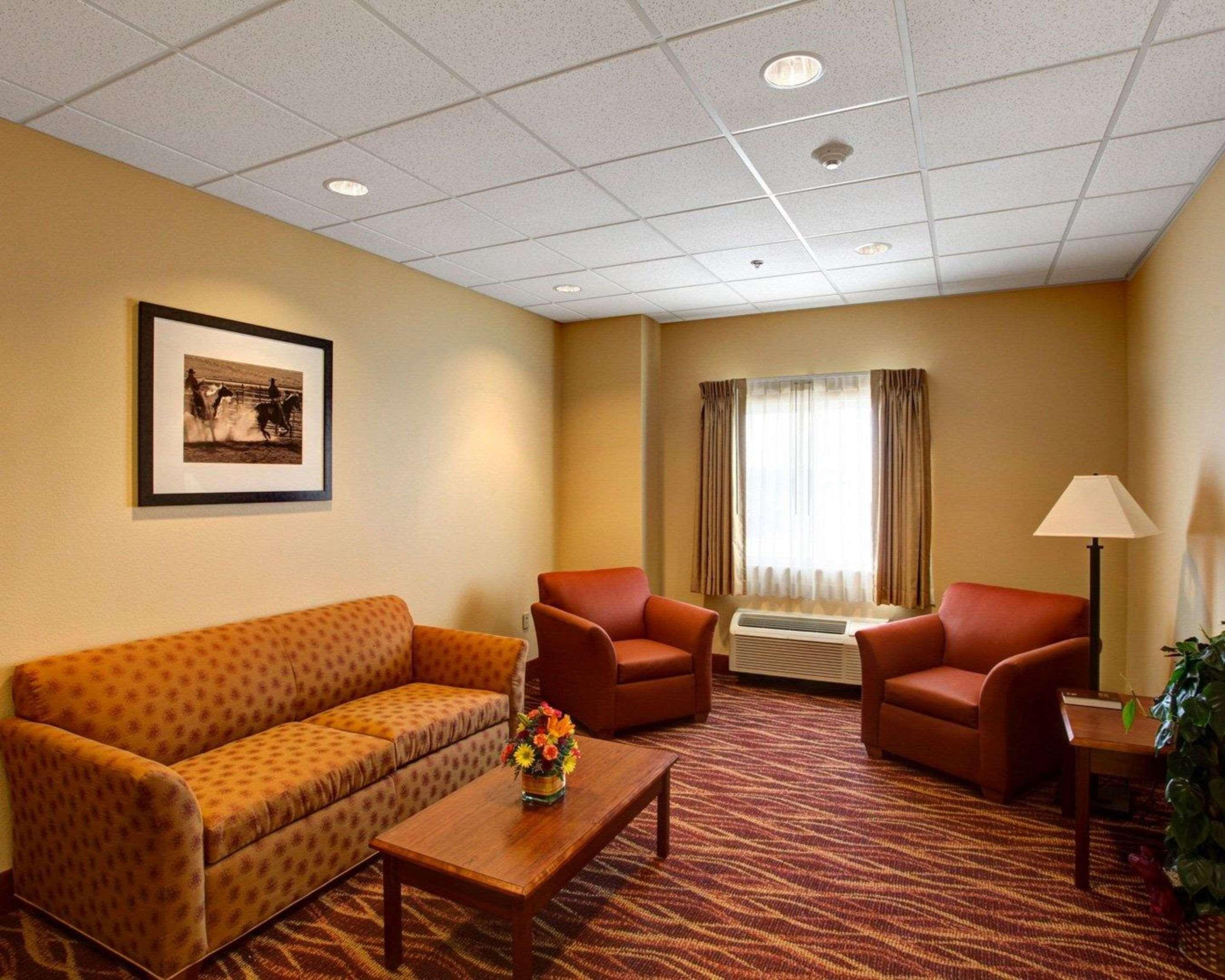Rodeway Inn & Suites Phillipsburg المظهر الخارجي الصورة